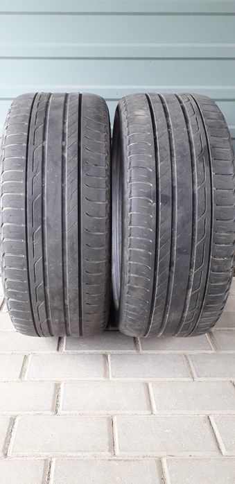 2 opony 225/45/R17 letnie  Bridgestone