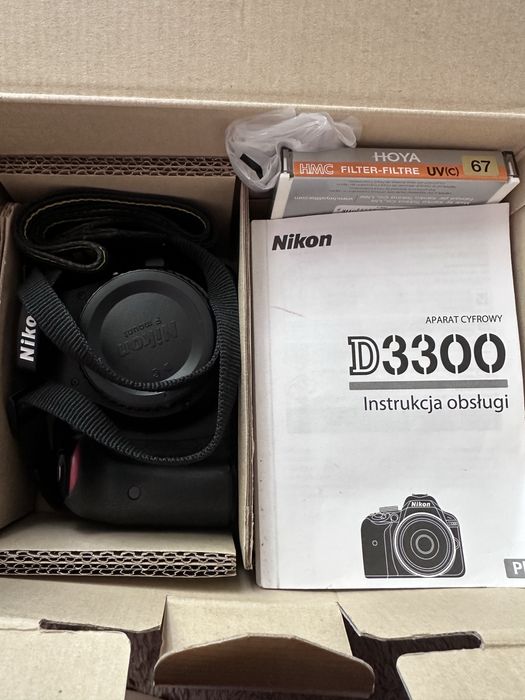 Продам Nikon d3300 18-105 VR Kit