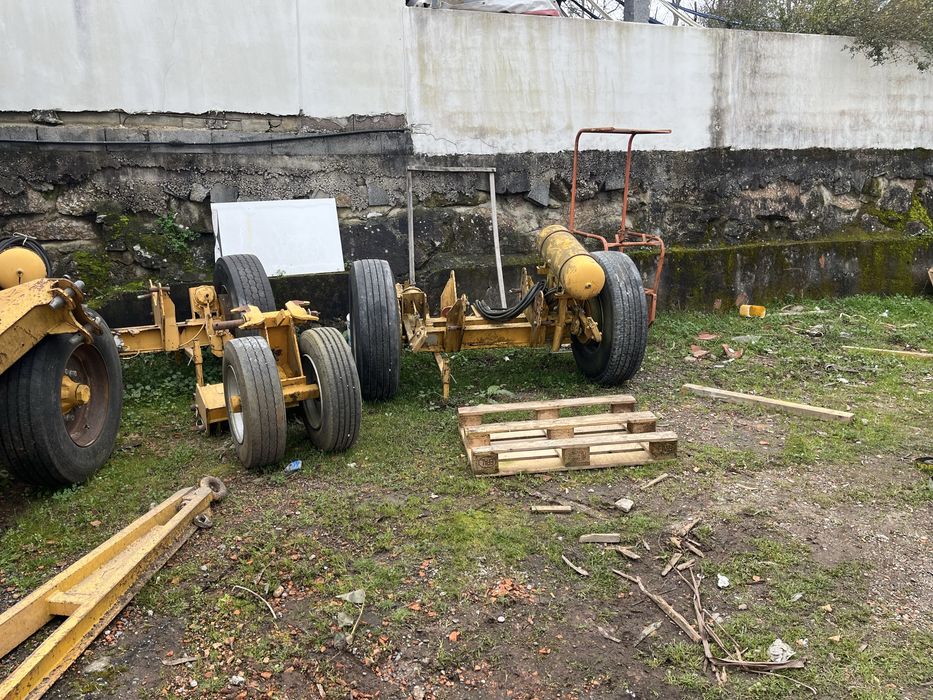 Grua automontante potain hd40