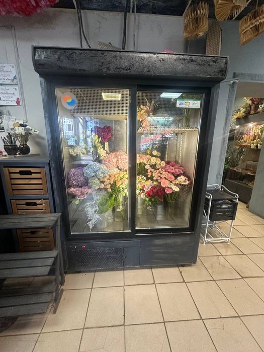 Холодильная витрина 200*145*70