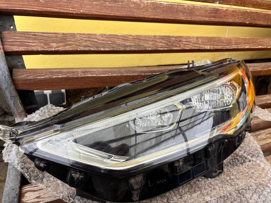Оригінальна LED фара Ford Fusion 2017–2020 (ліва, High Series, OE)