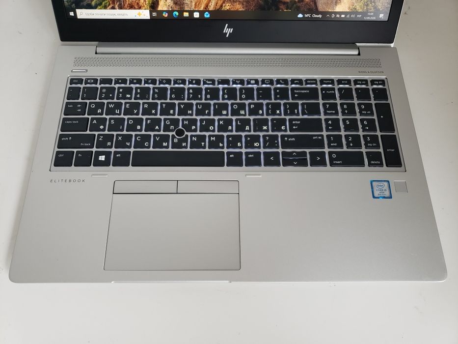 Ноутбук HP EliteBook 850 G5, i5-8350U, 8Gb DDR4, 256Gb NVMe, підсвітка, гарний
