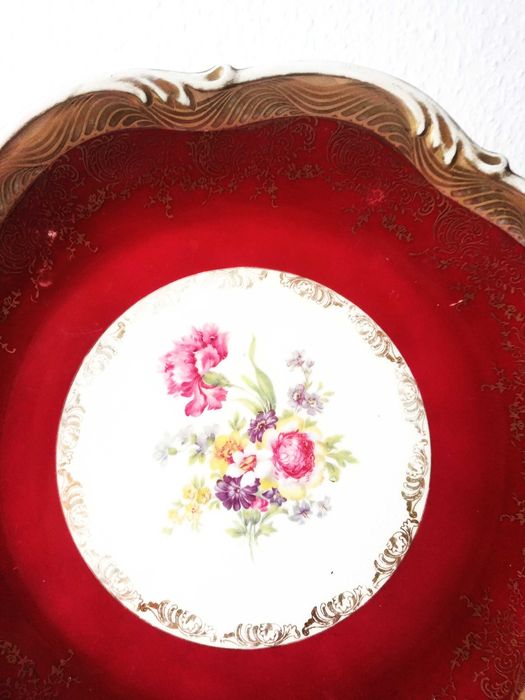 Блюдо фарфоровое Германия .