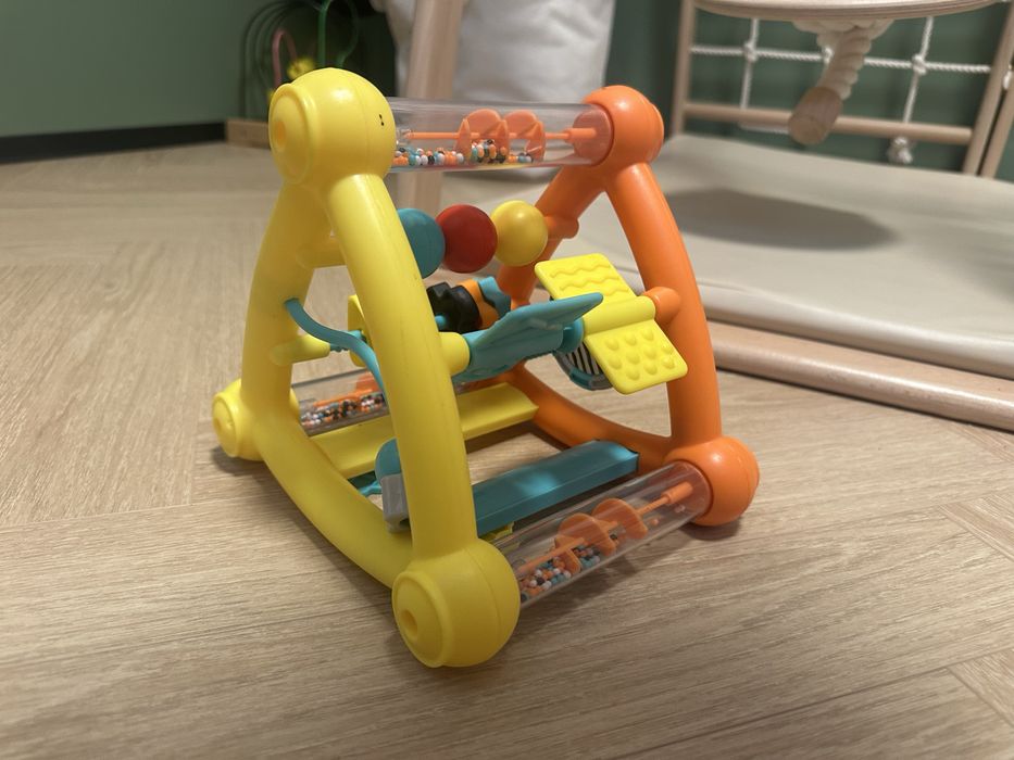 Розвиваючий активний трикутник для малюків + ПОДАРУНОК