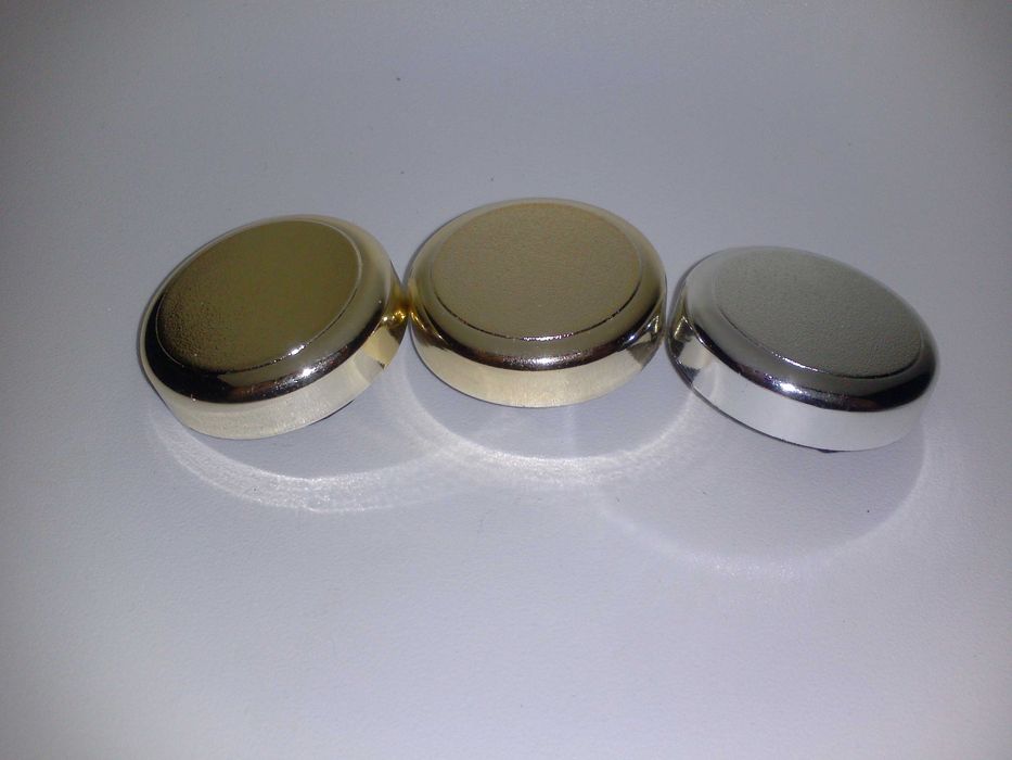 Разная мебельная фурнитура крепёж фото внутри объявления