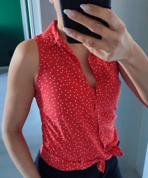 Czerwona bluzka w białe kropeczki xs Orsay