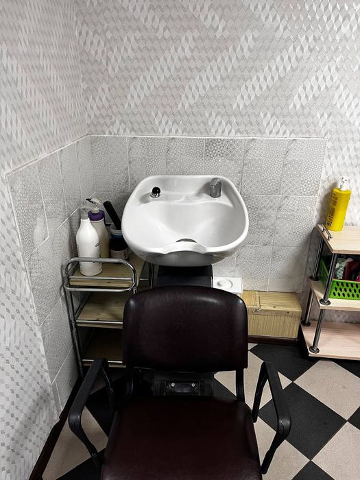 Продається салон краси