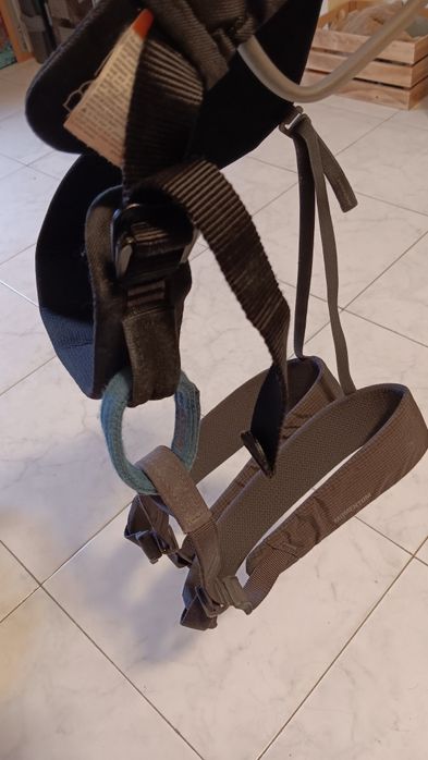 Pés de Gato EB Guardian 3.0 + Arnês Black Diamond + Capacete