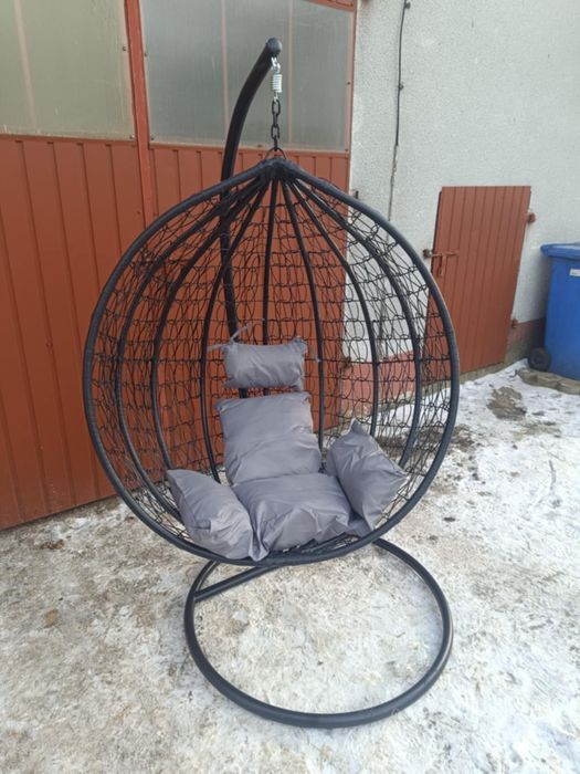 Kokon Ogrodowy/ Wiszący