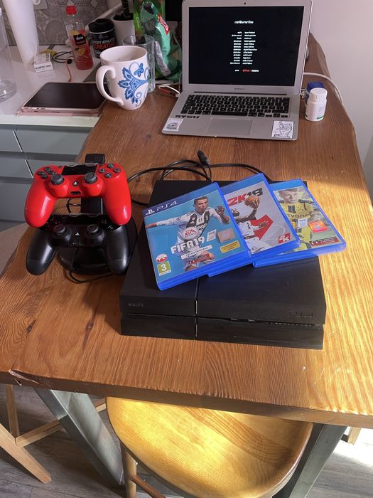 PlayStation 4 (PS4 Fat) 1TB