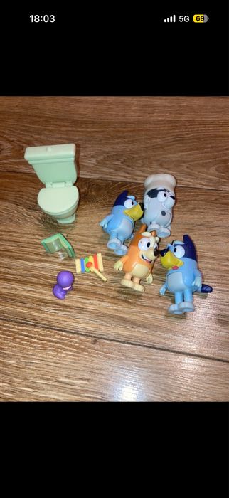 Zestaw figurek Bluey