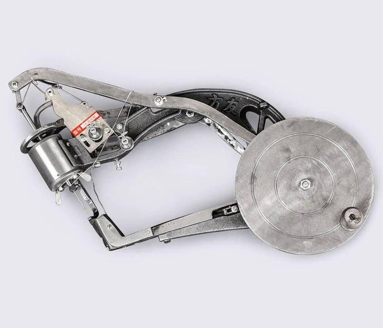 Швейная машина механическая Версаль для кожи, грубые ткани, ремонт обу