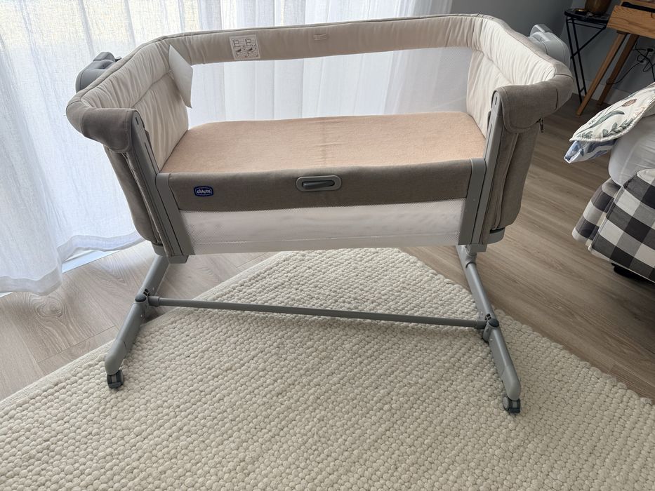 Chicco  Next2Me Magic Evo