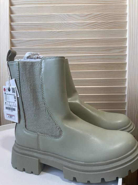 Дитячі челсі Zara