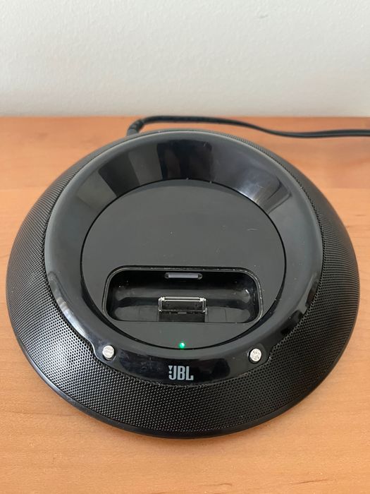 JBL colunas e carregador telemóvel,bluetooth