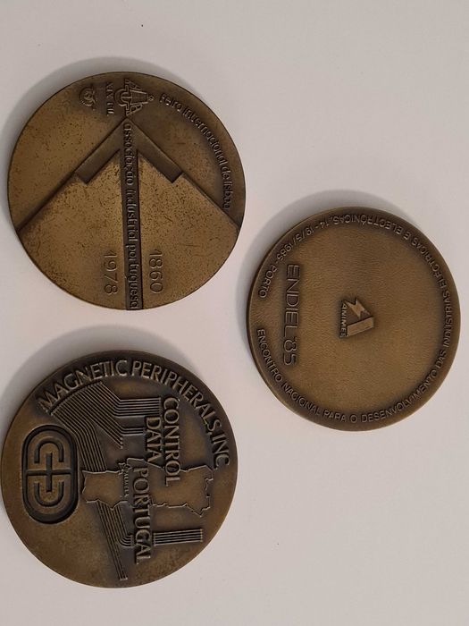 Conjunto de medalhas comemorativas - empresas diversas
