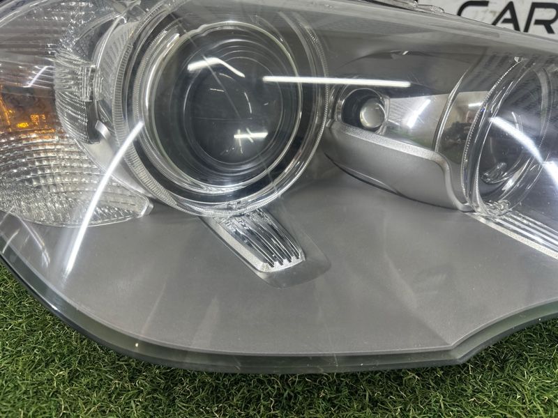 Фара правая BMW X5 E70 3.0 2013-2015