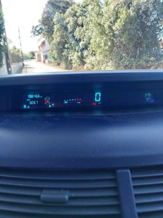 Para peças Renault Espace IV 2.2DCi ano 2004