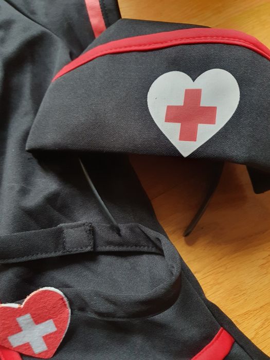 Pielęgniarka  przebranie damskie  roz  L karnawal