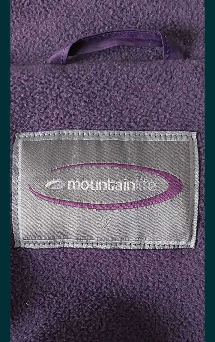 Жіноча вітровка на флісі