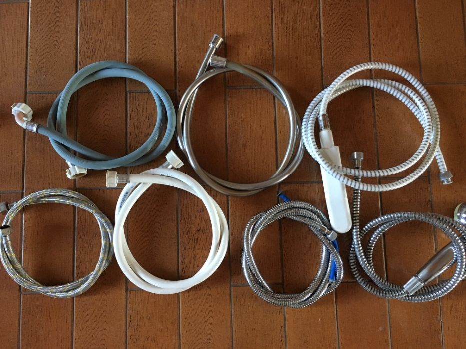 Шланги для подключения умывальника и кухни - бу