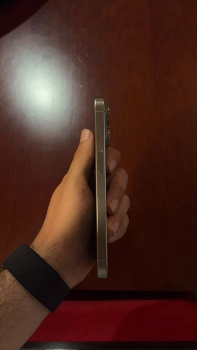 iPhone 15 Pro 128GB Titânio Natural (C/ Fatura e Caixa - Bateria 88%)