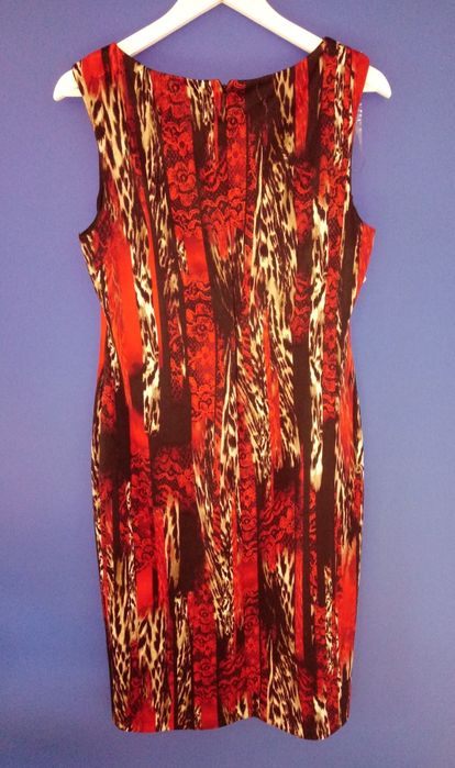 Sukienka sexy dekolt 40 42 za kolano szerokie ramiączko czerwona conn