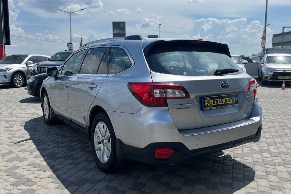 Subaru Outback 2015