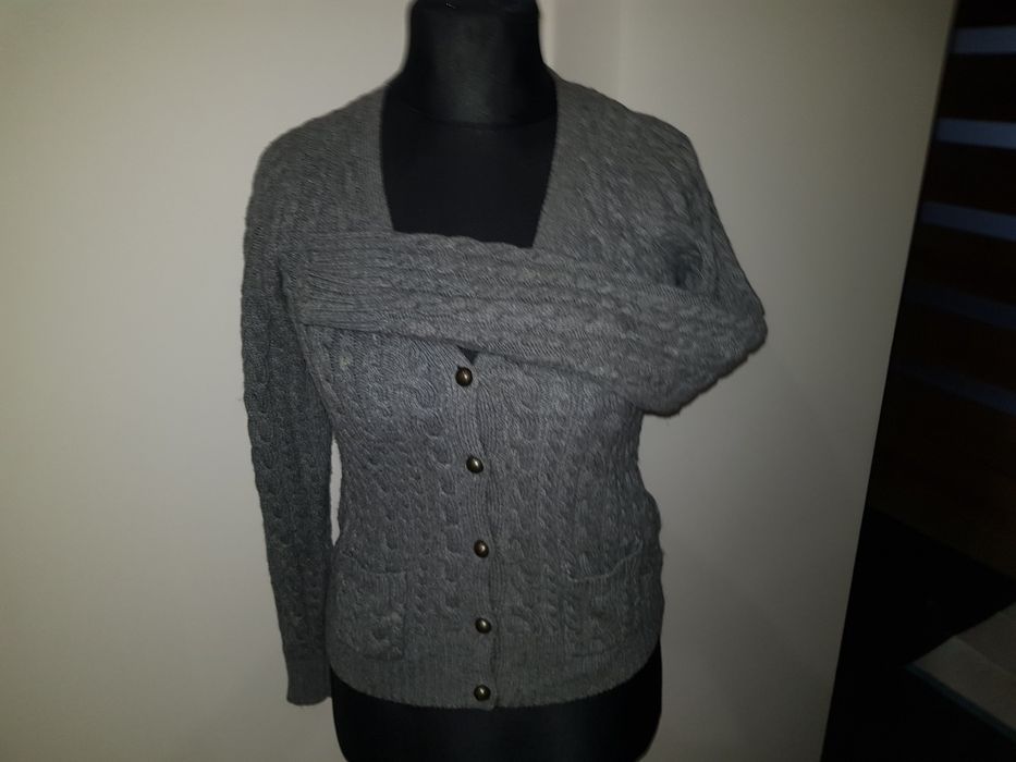 Sweterek firmy ZARA