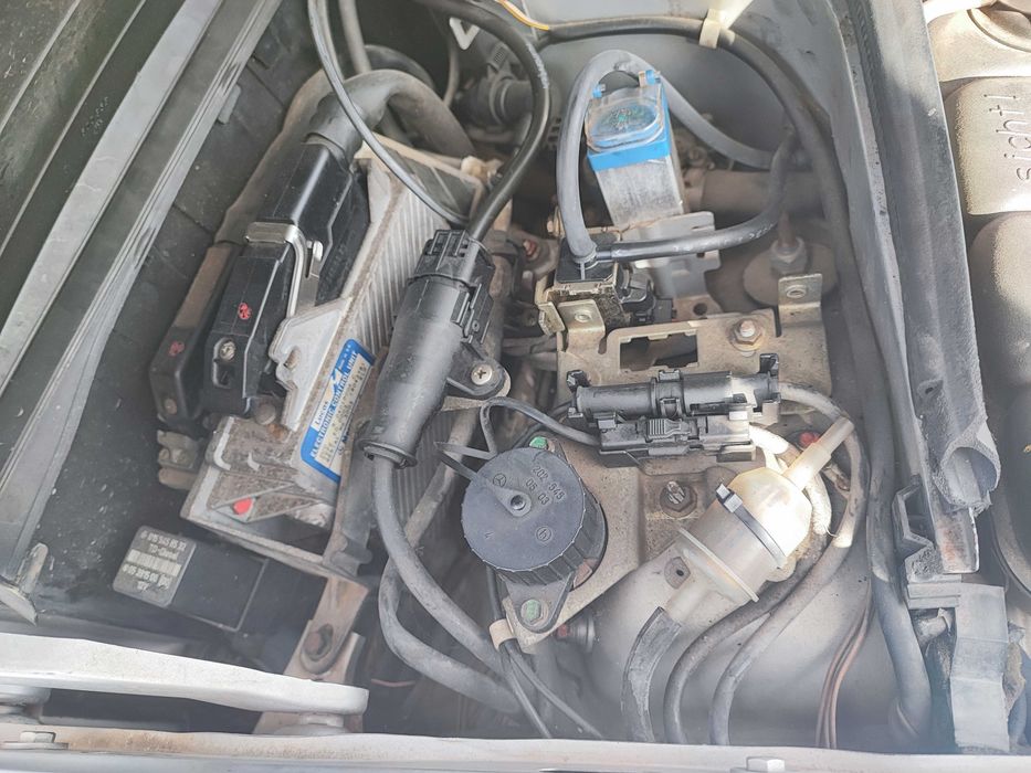 mercedes c220 diesel 1993 para peças / mecanico