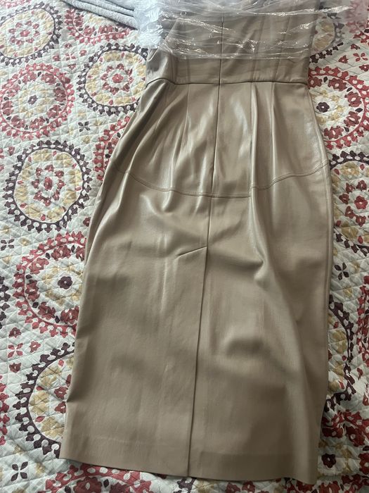 Плаття The coat зі штучної шкіри