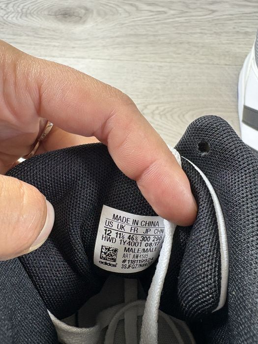 Adidas Hoops чоловічі кросівки 46 розмір