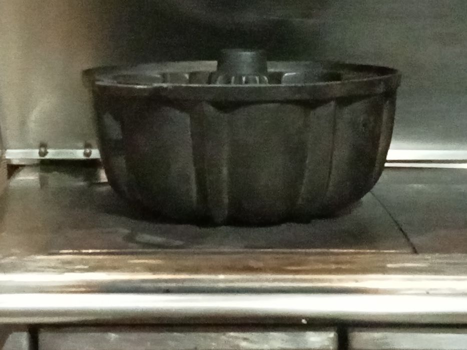 Forma de bolo de ferro fundido