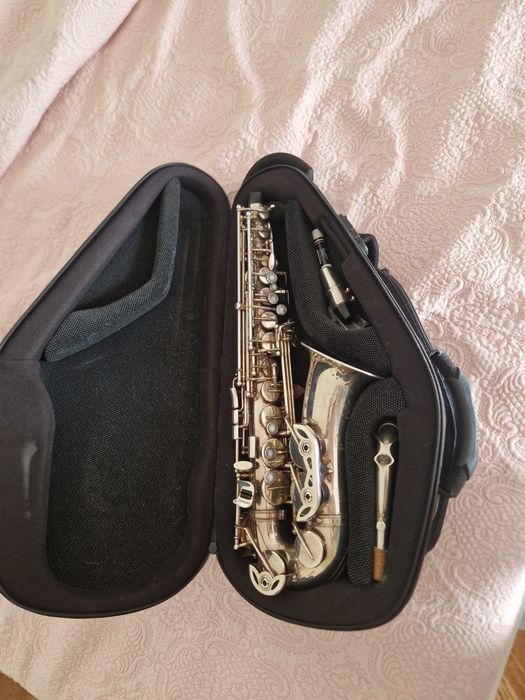 Saxofone alto Buffet Crampon Senzo prateado