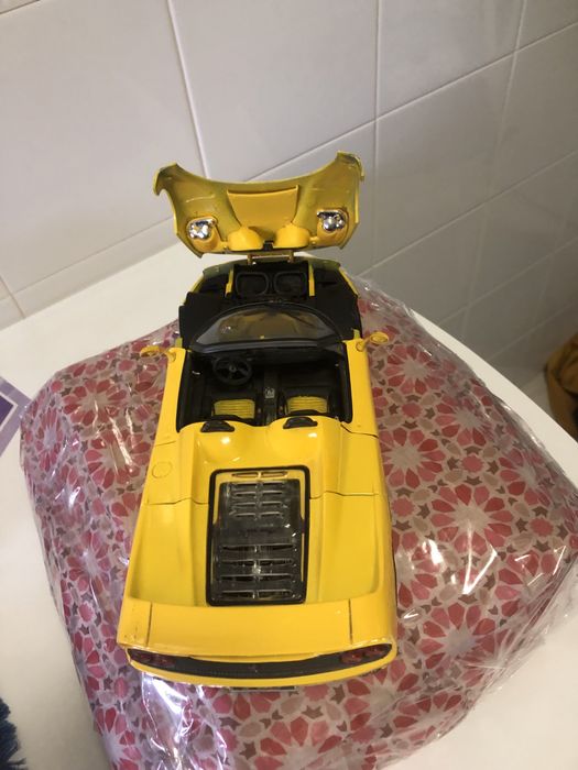 Carro de coleção Ferrari.