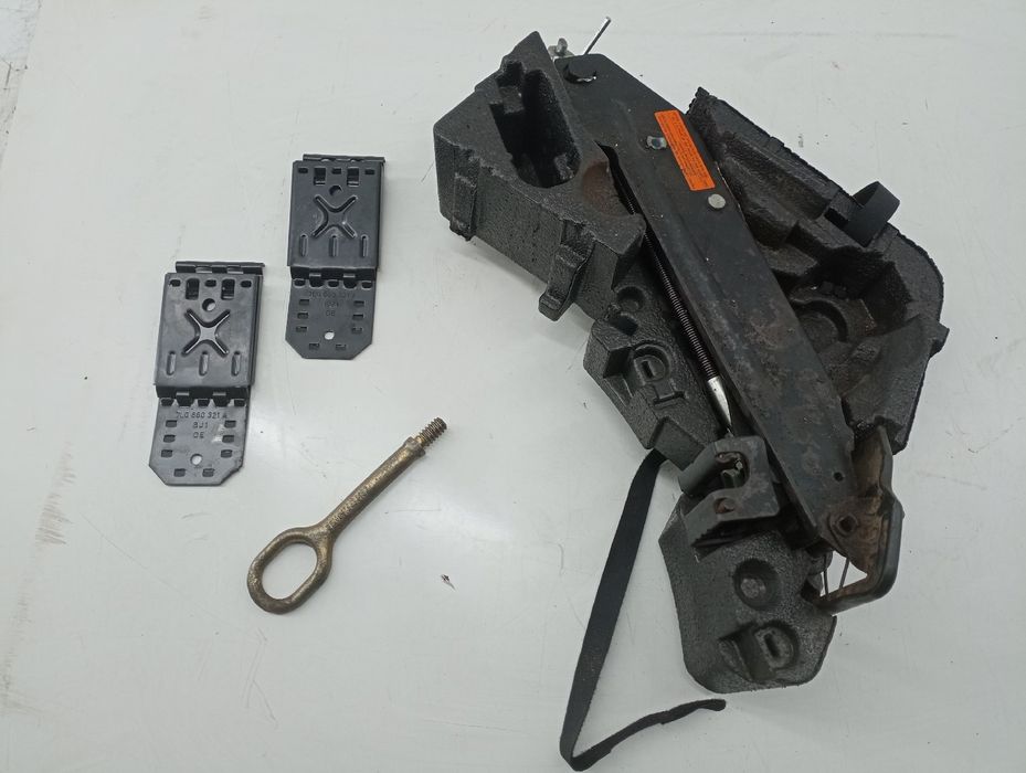 Kit de troca de pneu - VOLKSWAGEN Touareg (7LA, 7L6, 7L7) | 02 - 13