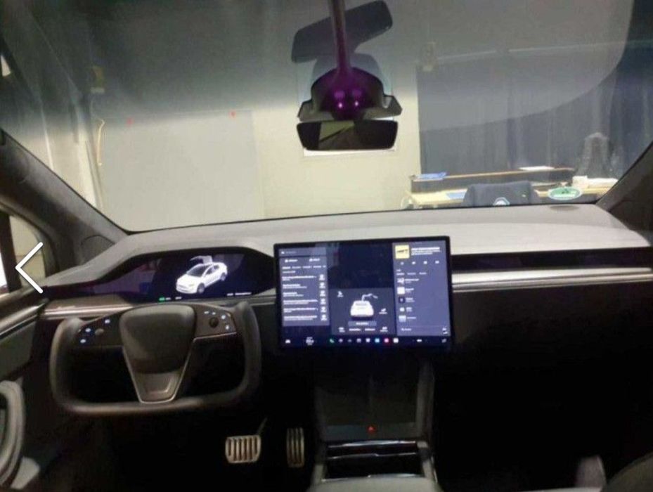 Tesla Model X Plaid AWD