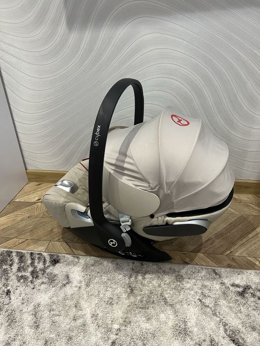 Автокрісло, автолюлька cybex cloud z i-size ferrari silver grey