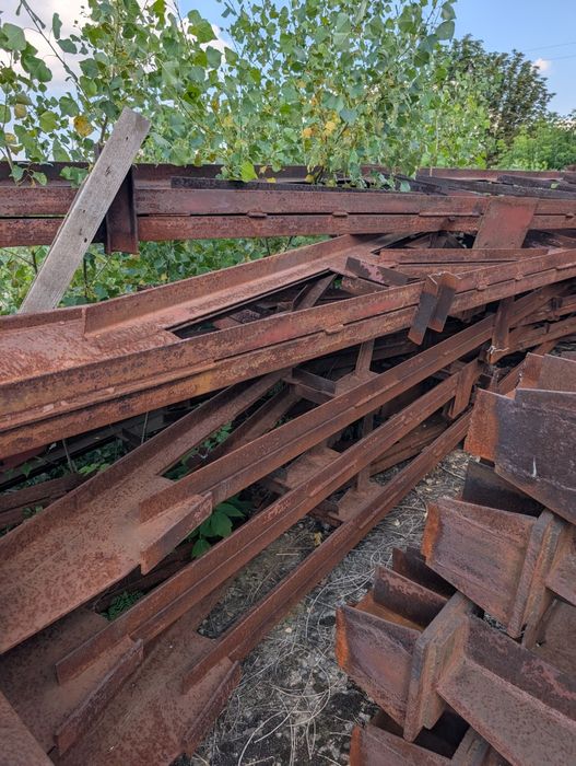 Продається металевий каркас ангара розміром 12 × 108 м.