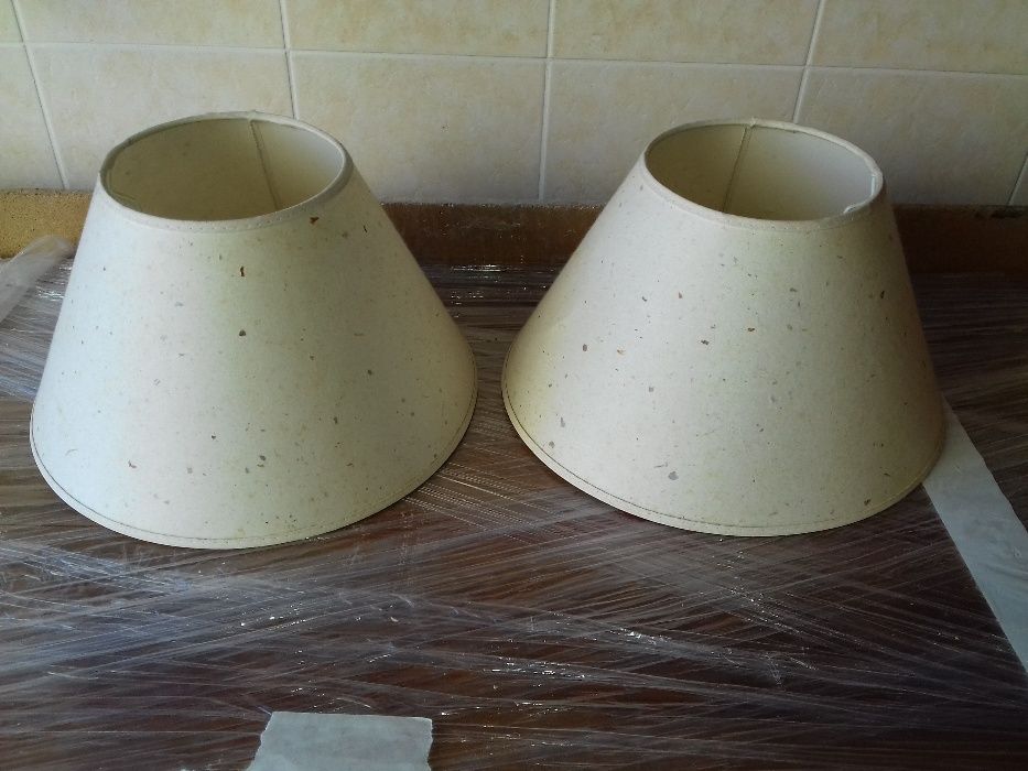 Abat-jour (conjunto de 2) cremes.