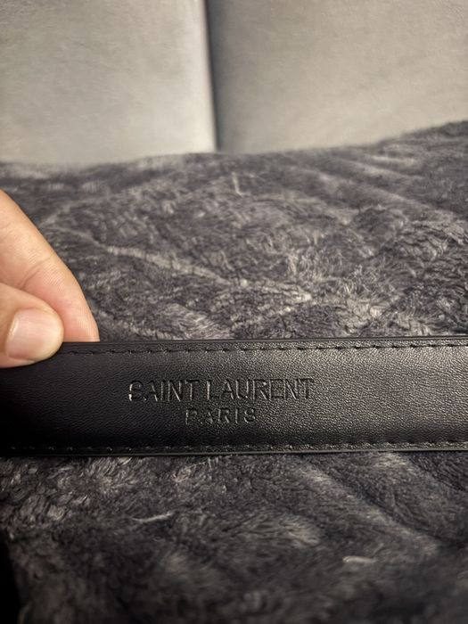 Cinto Saint Laurent