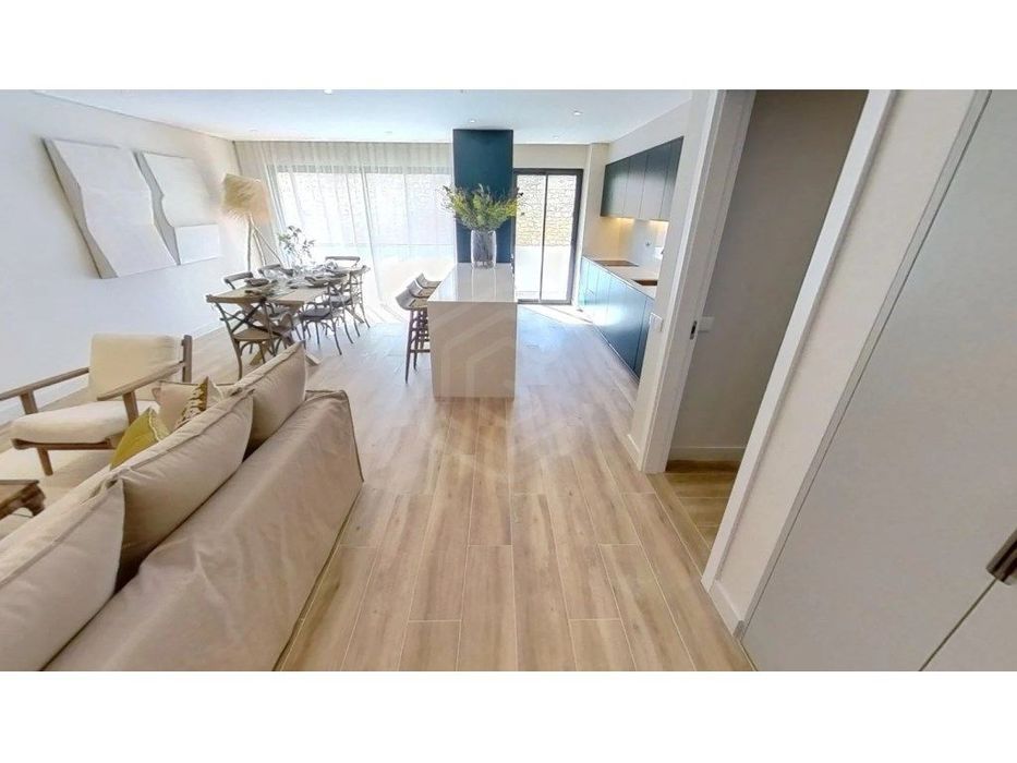 THE SHIPYARD - Apartamento T2, piscina comum na cobertura, excelent...