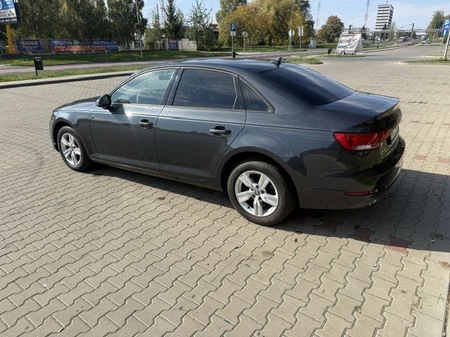 Audi A4Limousine