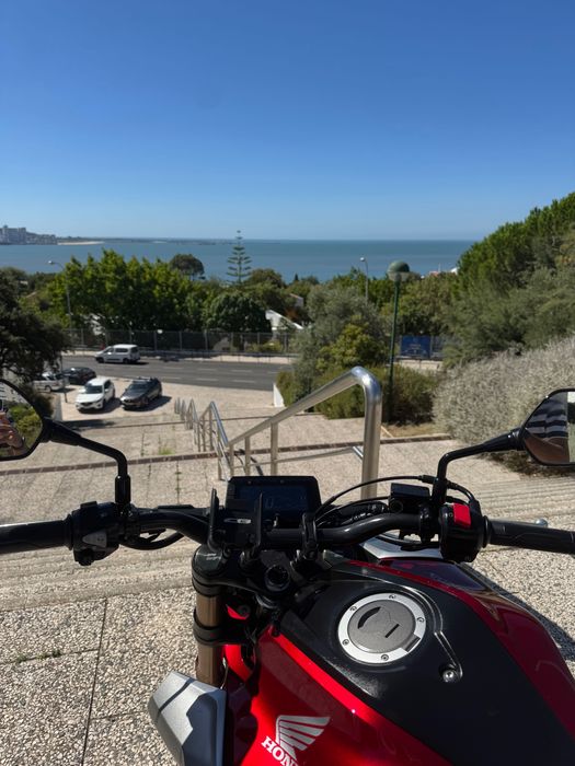 Honda CB125R 2022