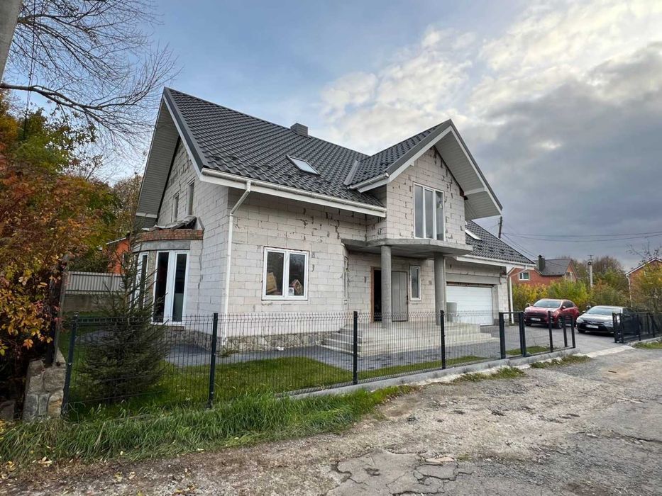 (8) Продам будинок на Старому місті 2875