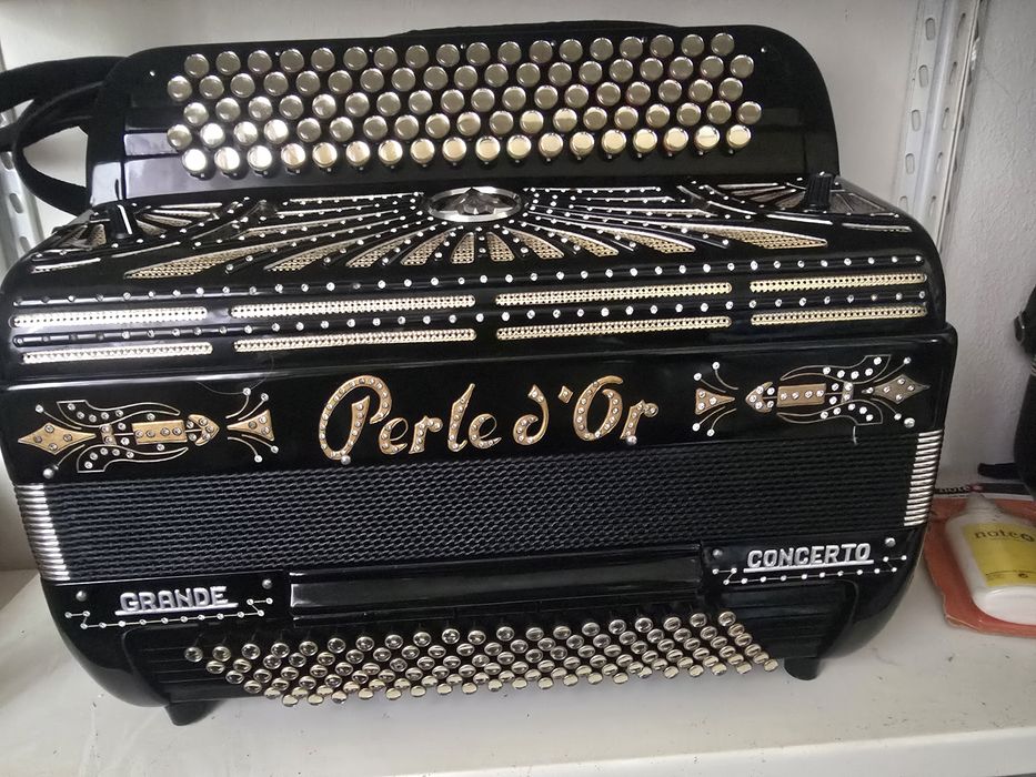Acordeon  perle'or
