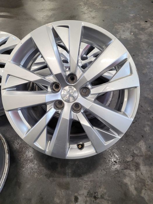 Felgi aluminiowe peugeot r 17 5 x 108