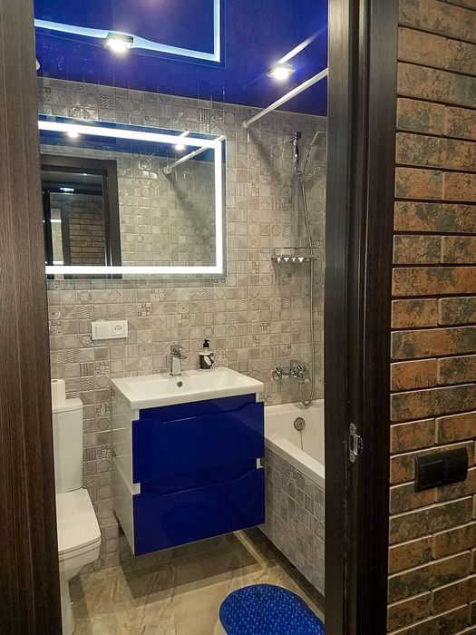 Сдаю 2эт.кв.в стиле ЛОФТ посуточно и почасово. М.Холодная гора. Класс