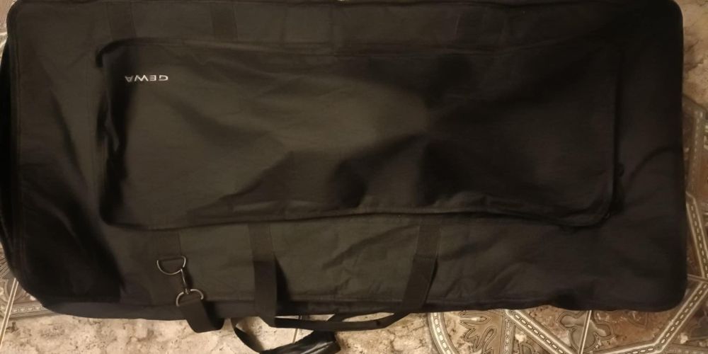 Keyboard Yamaha PSR 463

Mam do sprzedania keyboard Yamaha PSR 463.
Uż