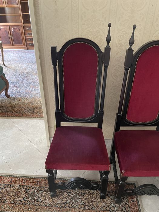 Conjunto de sala de jantar: movel + 4 cadeiras para restauro